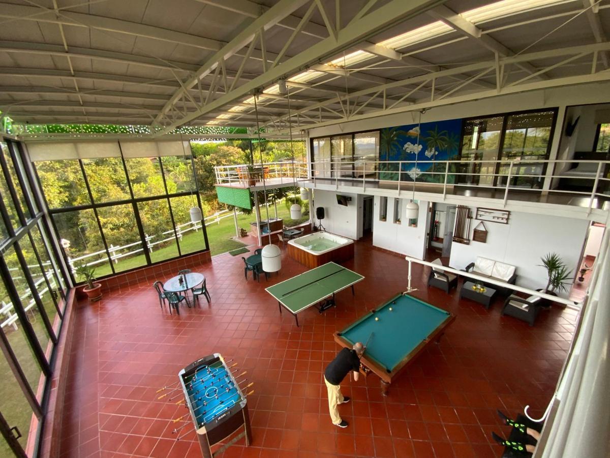 Finca Hotel 12 Palmas- Aeropuerto Jmc Rionegro Exterior foto